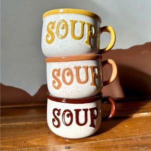 ⚜️Set of 3 1980’s Ceramic Soup Bowls⚜️